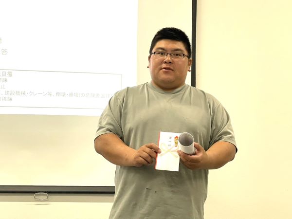 表彰後の角田工場長