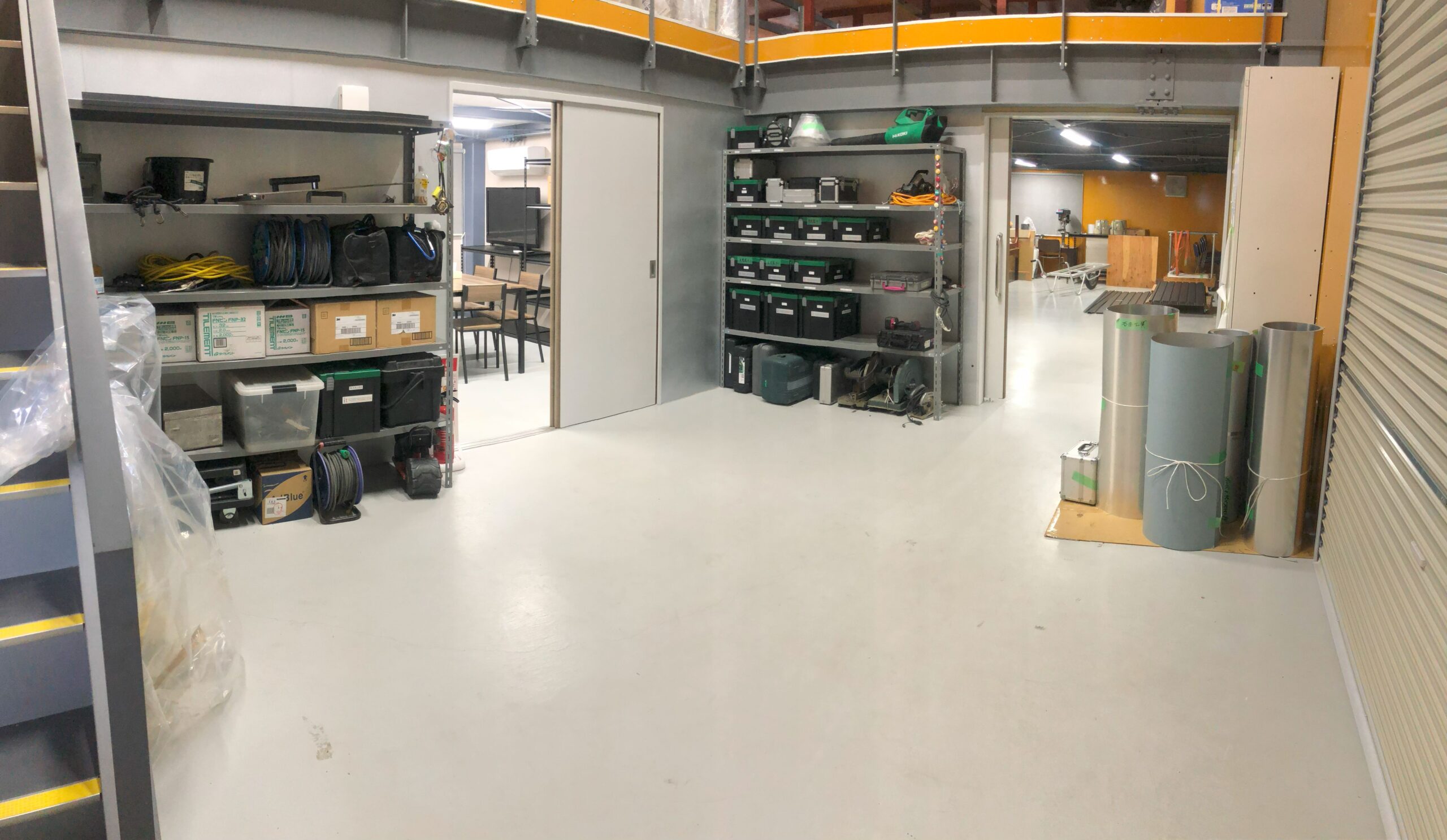 1F荷物置き場